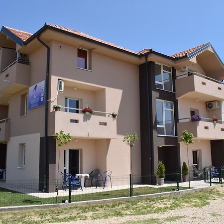 Srebrna Nit Apartamento Veliko Gradište Exterior foto